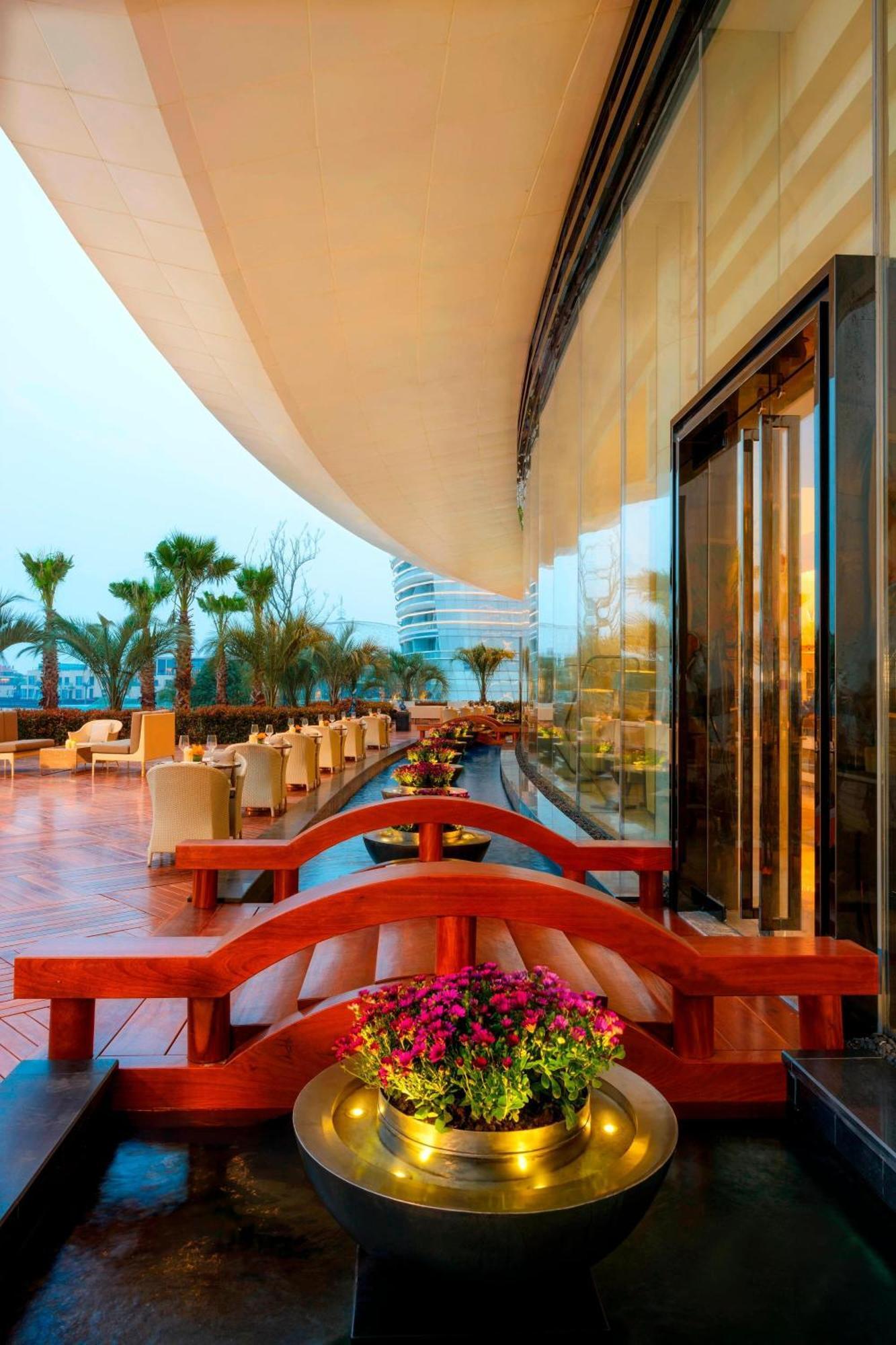 Sheraton Huzhou Taihu Lake Hot Spring Resort & Spa Екстериор снимка