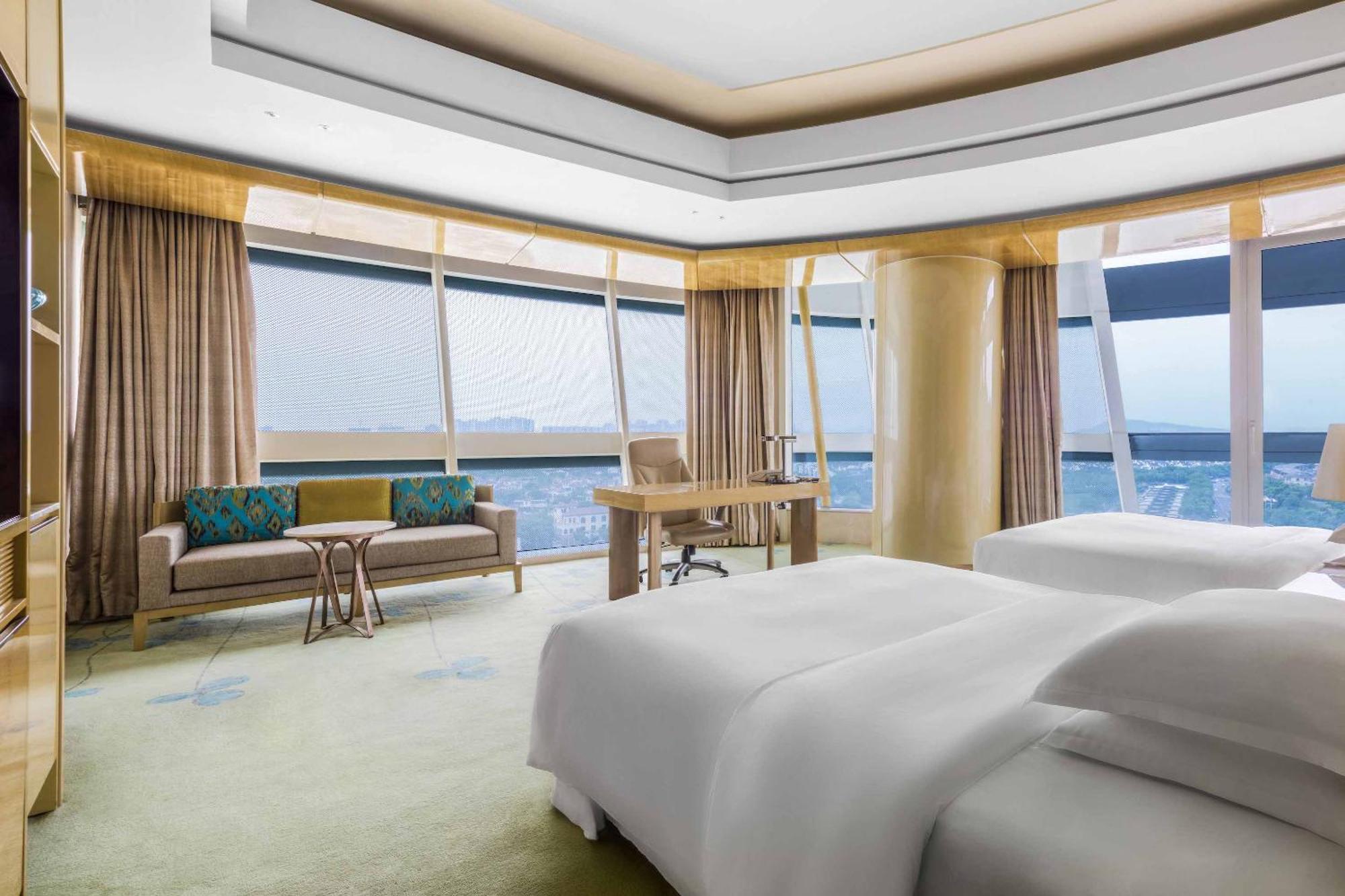 Sheraton Huzhou Taihu Lake Hot Spring Resort & Spa Екстериор снимка